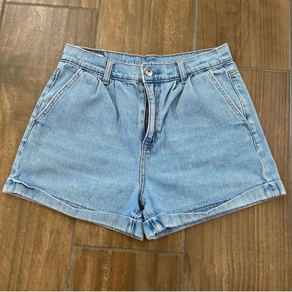 American Eagle Outfitters Blue Jean Shorts High-Waisted Relaxed Fit - Picture 1 of 3